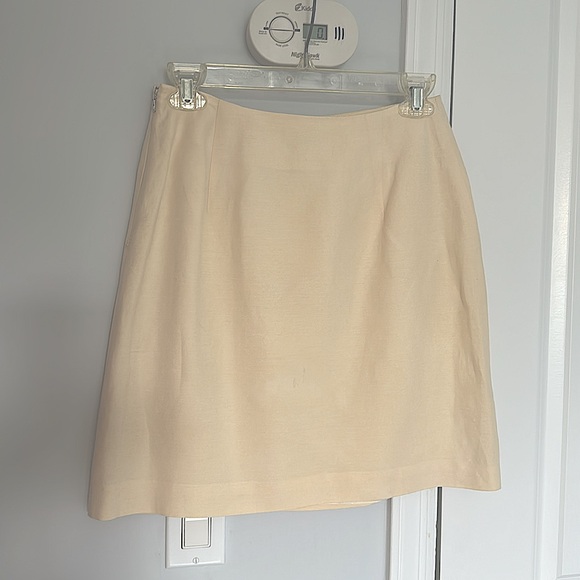 Express - Picture 2 of 5